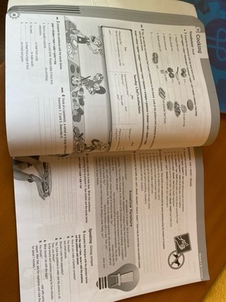 Libro de trabajo Ingles 1º ESO ( en catalan)