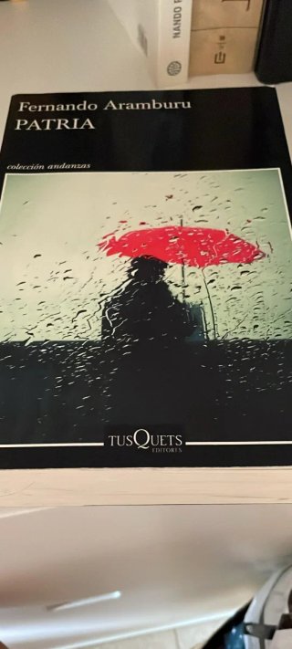 Libro Patria Editorial Tusquets