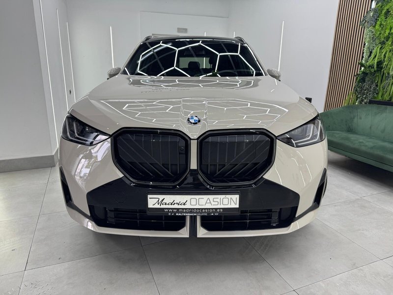 BMW X3 2025, foto 3