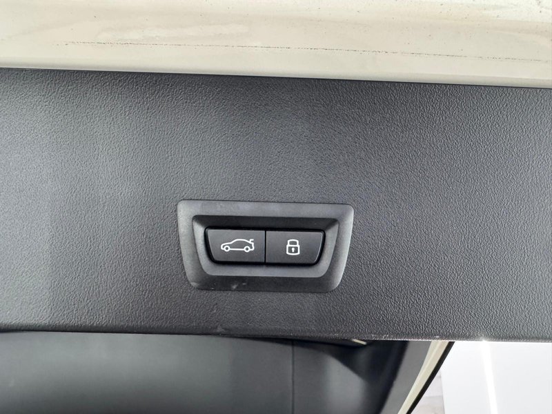 BMW X3 2025, foto 37