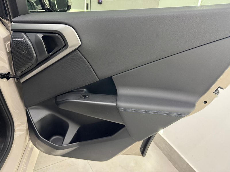 BMW X3 2025, foto 40