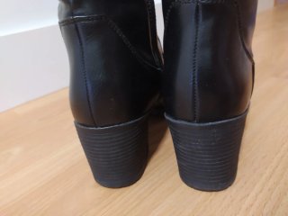 Botas altas negras con tacón