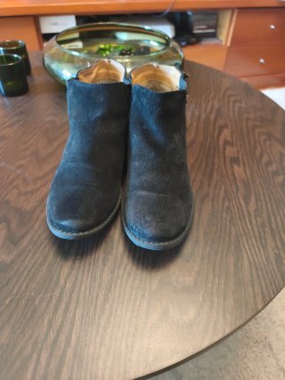Botines serraje negros BROTES