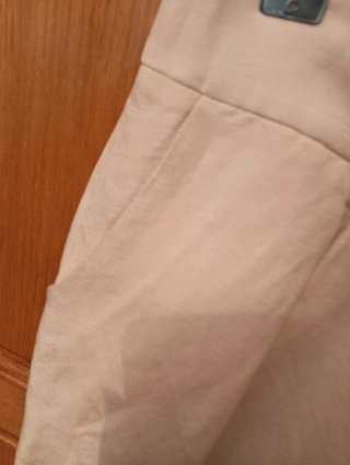 Falda blanco roto Massimo Dutti