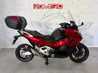 Honda Forza 750
