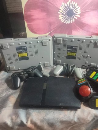 Lote 2 PS1 + PS2 para reparar,mandos