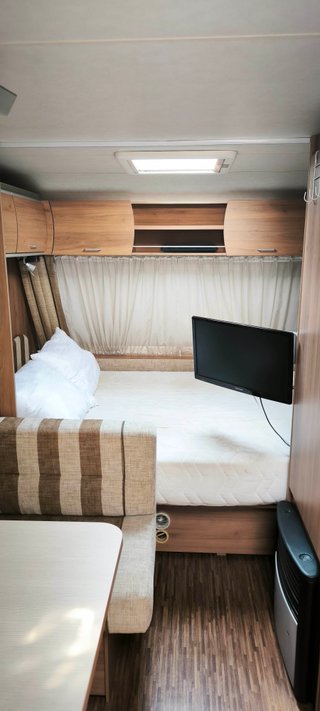 Caravana Burstner Averso 500 TK