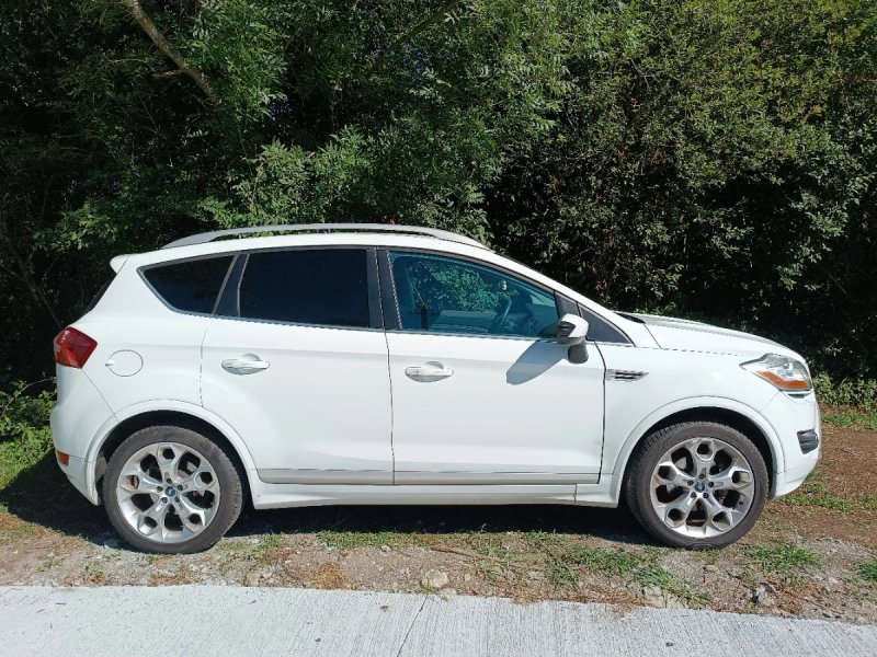 Ford Kuga 2.0 TDCi Baqueira Beret 4WD 2011, foto 2