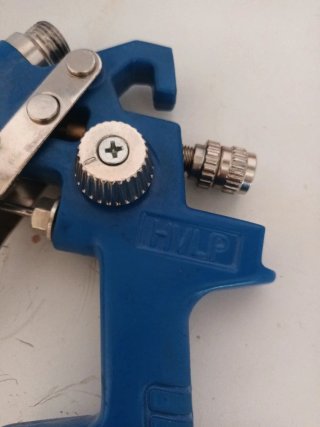 Pistola neumatica de pintura