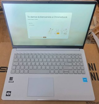 Portátil ASUS Chromebook CX1505 15,6 FullHD 2024