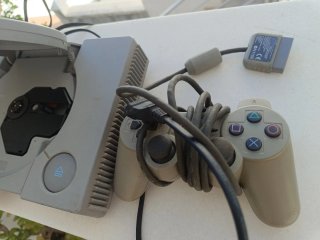 Consola PlayStation 1 + Mando y Tarjeta