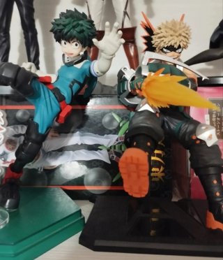 Figuras Bakugo y Deku My Hero Academia