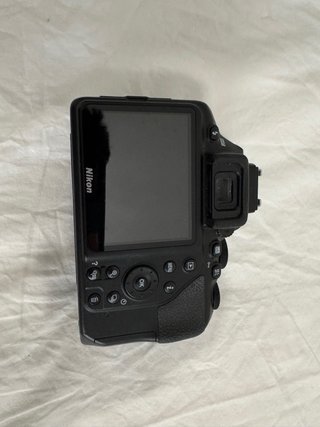 Nikon D3500 18-55mm VR Kit Cámara + Accesorios