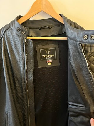 Chaqueta Cuero Triumph XL Protecciones D3O