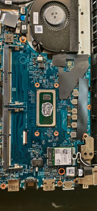 Portatile Dell Latitude 3500 per ricambio