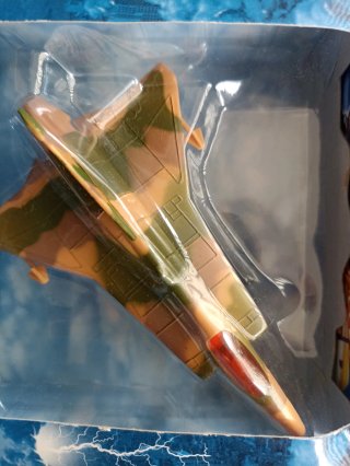 9 Maquetas Aviones Combate Escala 1/72