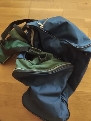 Mochila Speedo azul y verde