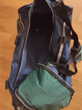 Mochila Speedo azul y verde
