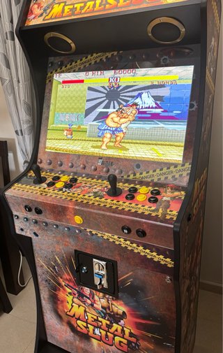 Máquina Arcade Metal Slug, se vende por no usar