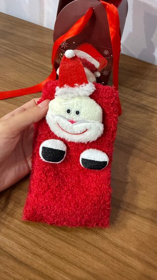 Caja regalo Papá Noel con calcetines