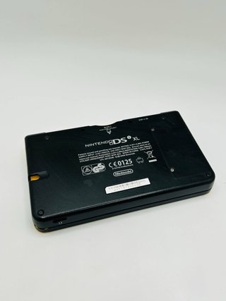 Nintendo DSi XL Giallo - Schermi Extra Large
