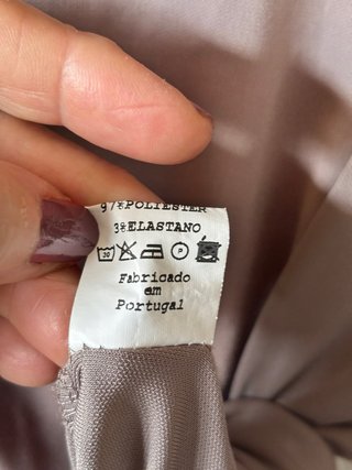 Blusa Fátima Cruz hombros descubiertos M