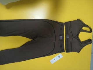Conjunto Alo Yoga Marrón Talla M