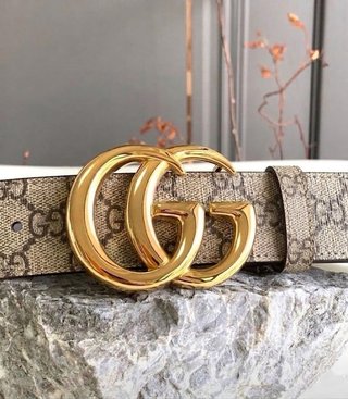 Cinturón Gucci GG Marmont Beige