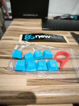 Teclado Mecánico New Skill Hanshi Spectrum