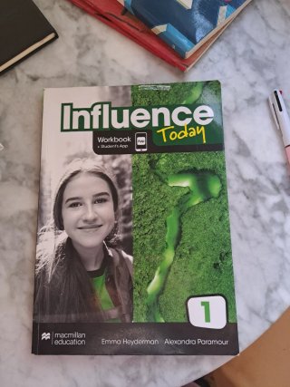 Libro de ingles woork book 1 ESO INFLUENCE