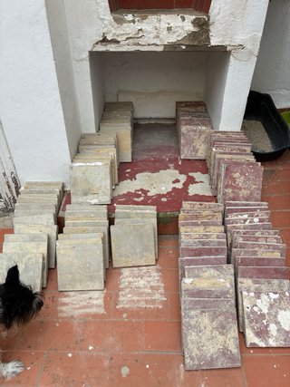 Baldosa hidráulica antigua