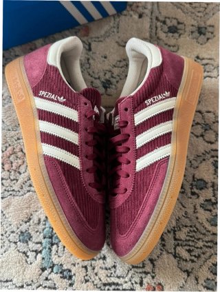 Zapatilla Adidas Spezial Clásica Talla 42