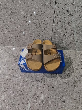 Birkenstock Arizona Marrón Talla 37