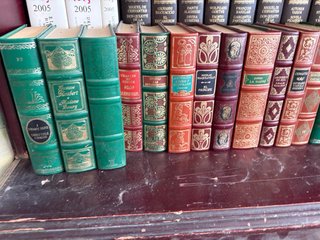 Cientos de libros