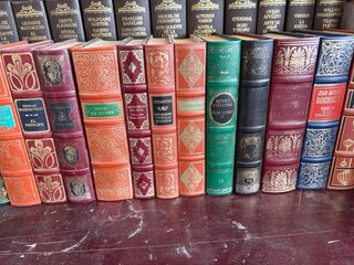Cientos de libros