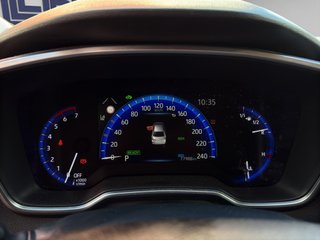 Toyota Corolla Toyota Corolla 1.8 125H ADVANCE E-CVT SEDAN
