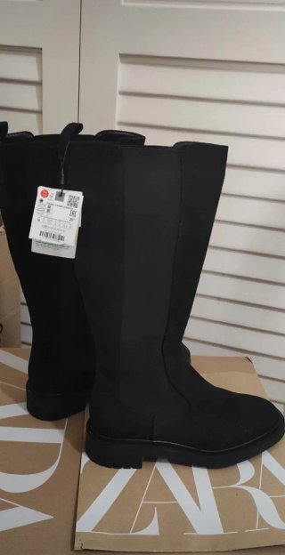 Botas altas negras Zara (Nuevas)