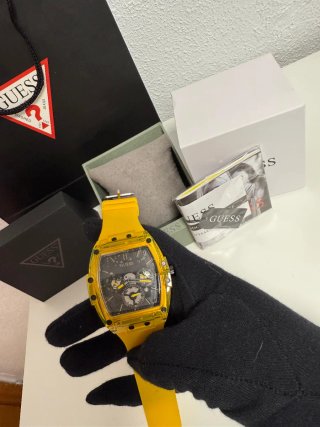 Reloj Guess Amarillo Transparente