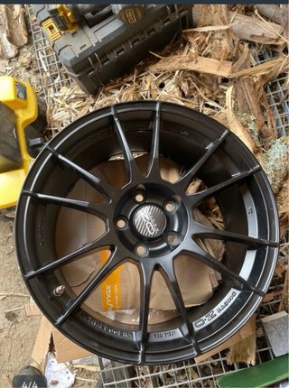 Llantas OZ Racing 18