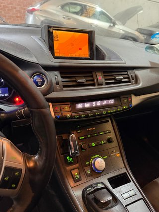 Lexus CT 1.8 HYBRID 2011 POCO GOLPE!