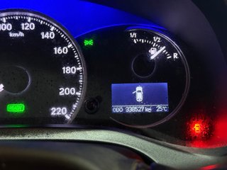 Lexus CT 1.8 HYBRID 2011 POCO GOLPE!