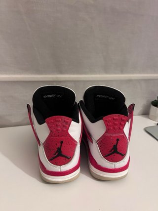 Nike Air Jordan 4 Retro