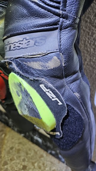 Mono cuero Alpinestars Motegi V2 T48
