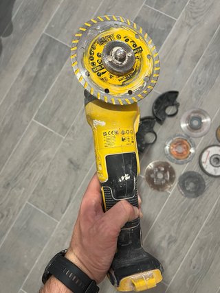 Kit Taladro y Radial Dewalt XR 18V