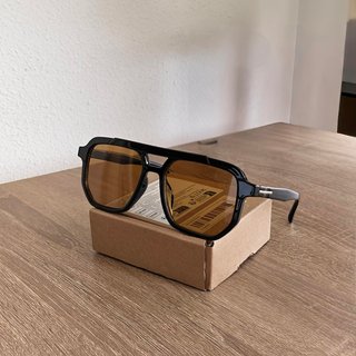 Gafas de sol aviador cuadradas ámbar