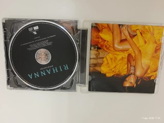 CD Rihanna Good Girl Gone Bad