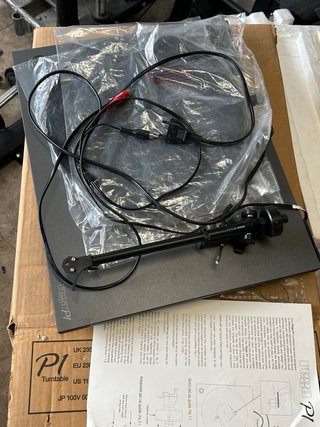 Tocadiscos Rega P1 - Nuevo en embalaje original