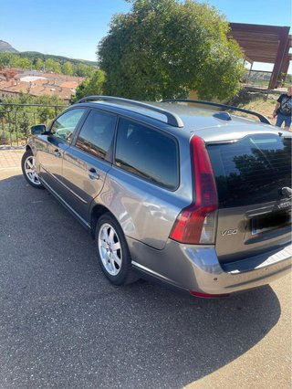 Volvo V50 2009