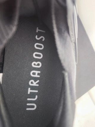Adidas Ultraboost 5.0 Zapatillas Nuevas Talla 41.5