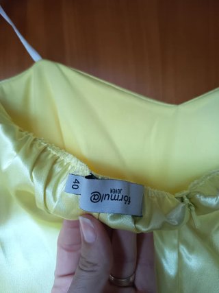 Vestido de fiesta amarillo